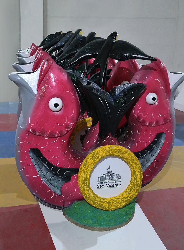 Peixes bordalo Pinheiro para a Marcha de Santa Engrácia realizados pela Proeasy Design