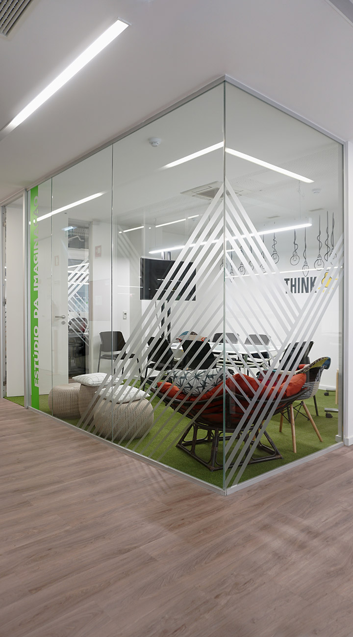 Decoração Sede Adeo realizado pela Proeasy design